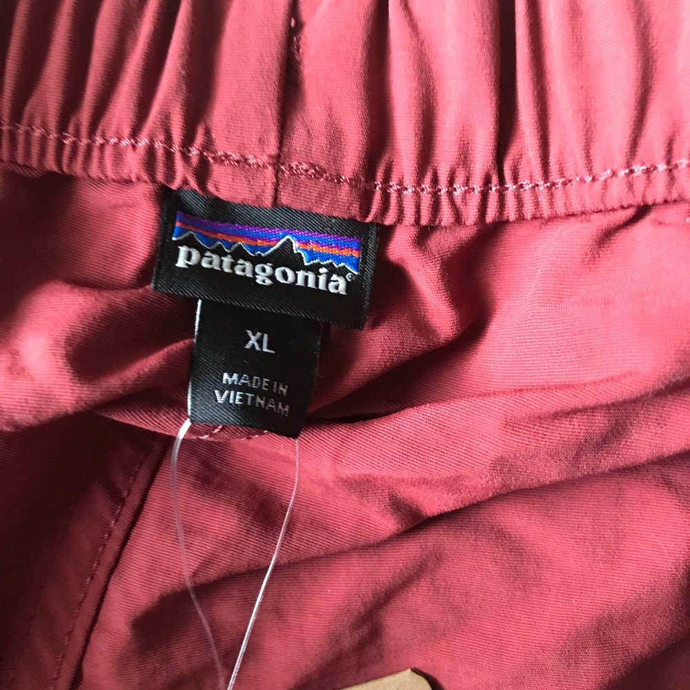 NWT Patagonia barely baggies XL